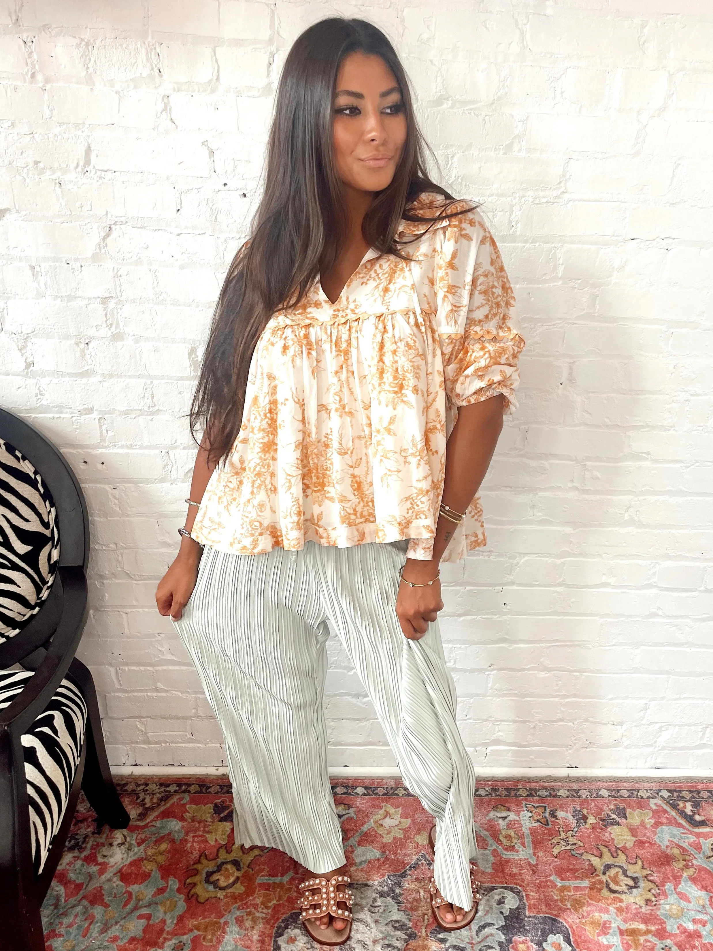 Ashlyn Pleated Pants