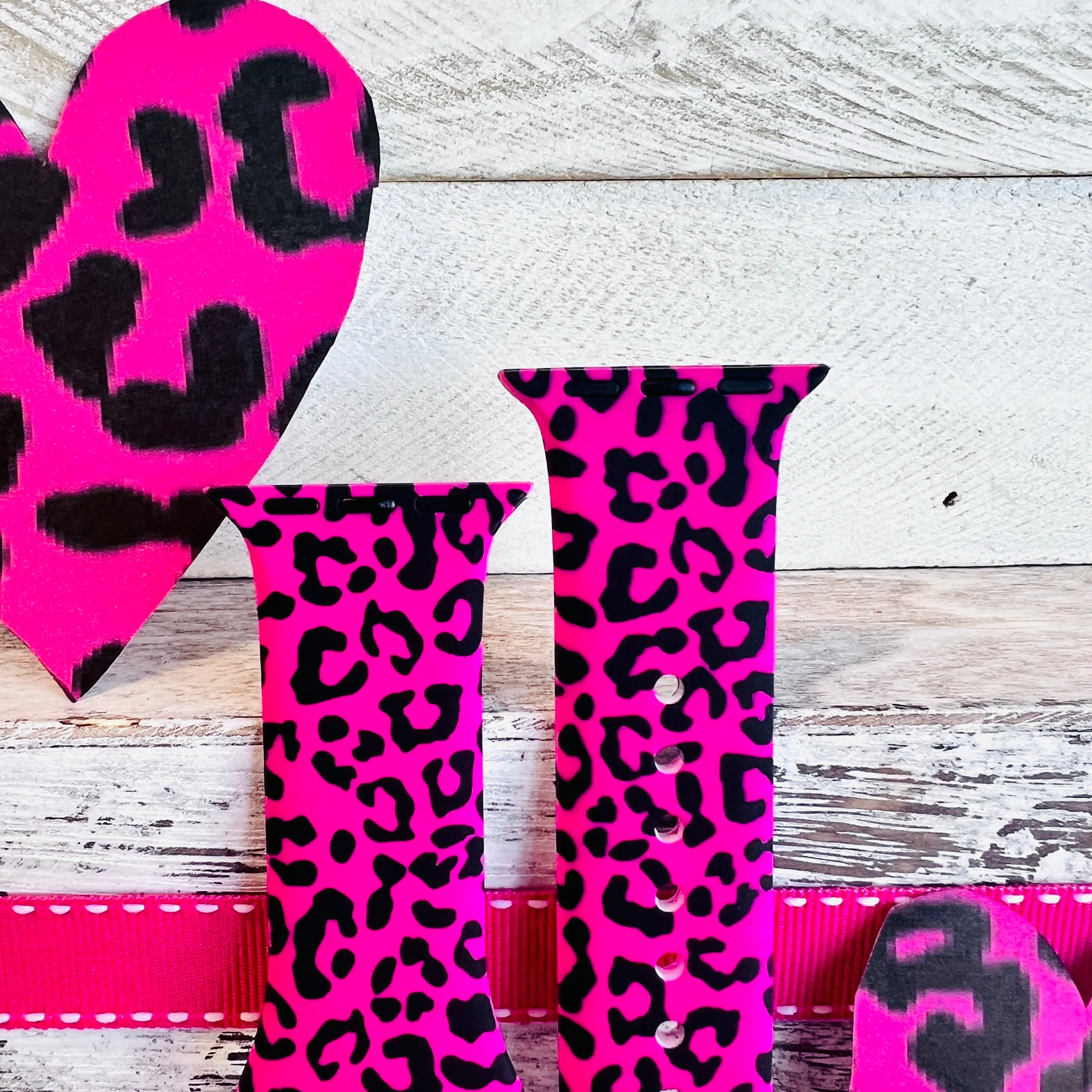 Barbiecore Pink Leopard Print Silicone Band For Apple Watch