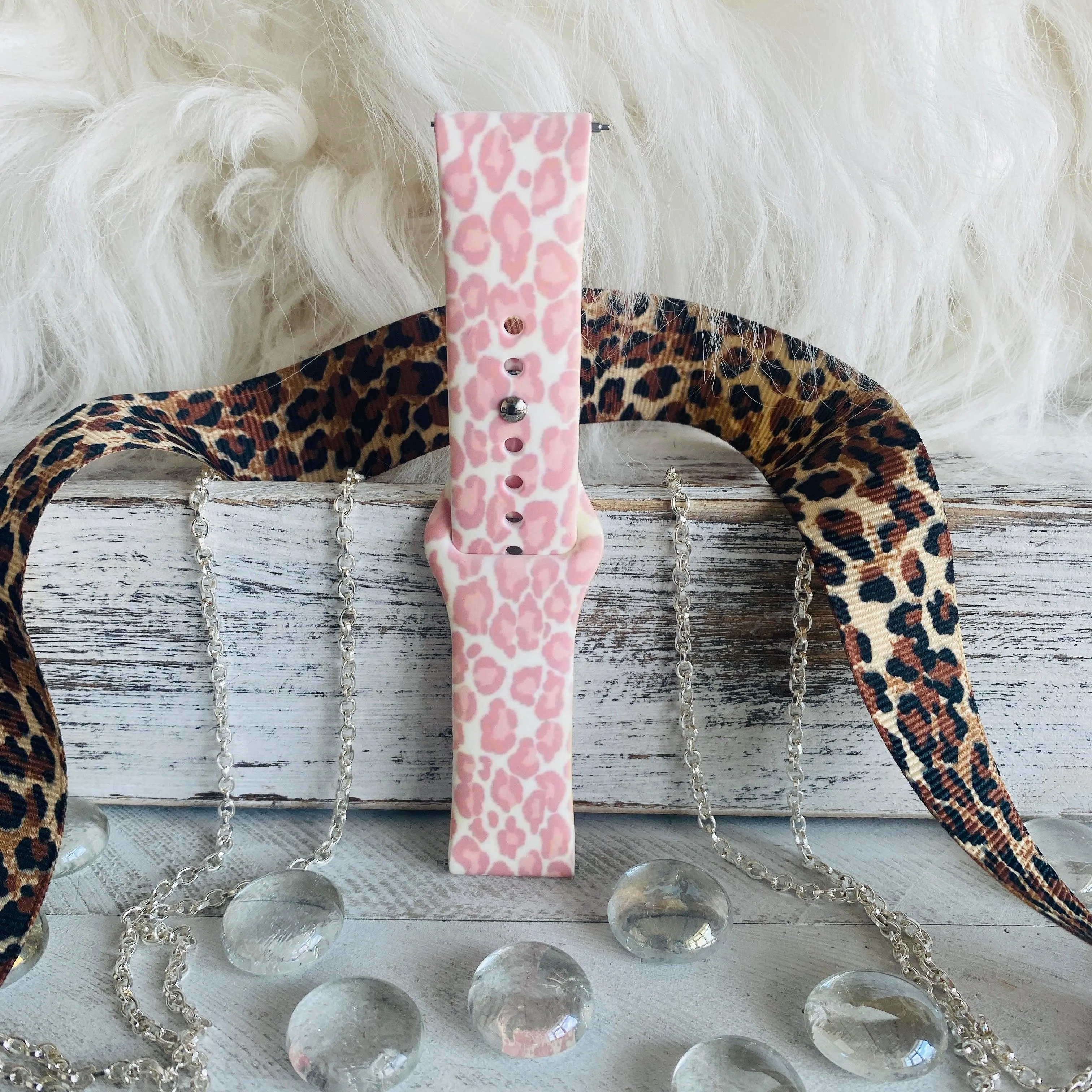 Blush Leopard Print Silicone Band For Fitbit Versa 1/2