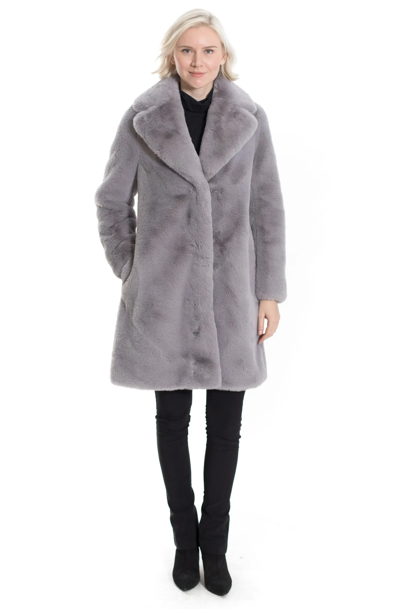 CALGARY - Long Plush Faux Fur Coat