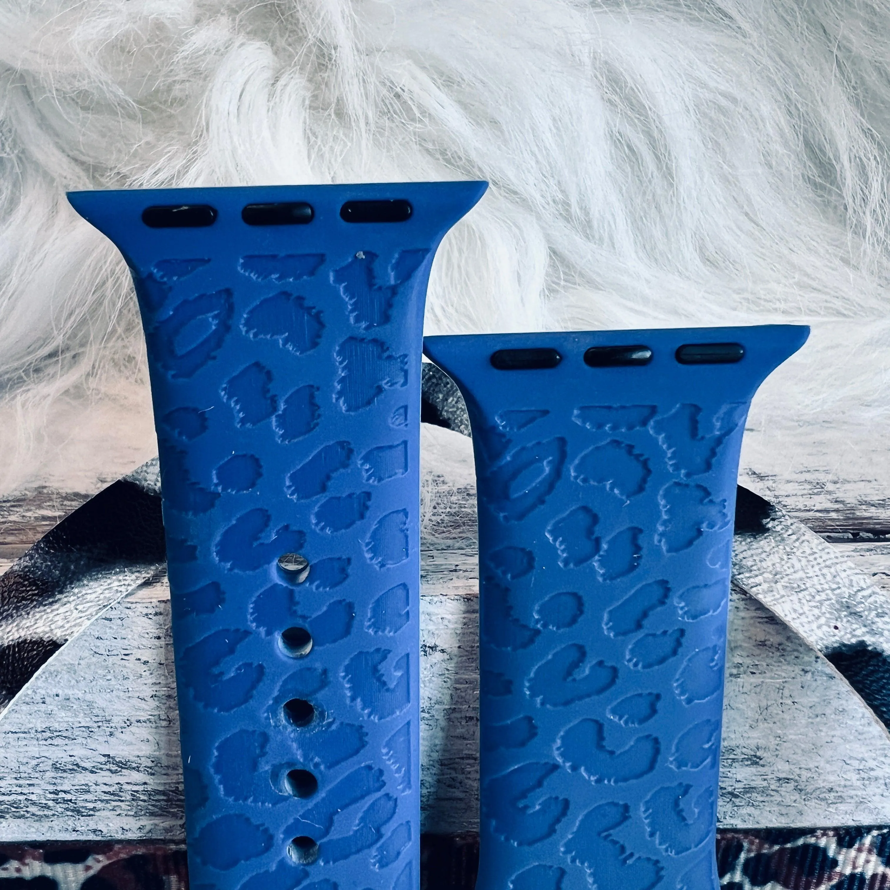 Engraved Blue Leopard Silicone Band For Apple Watch