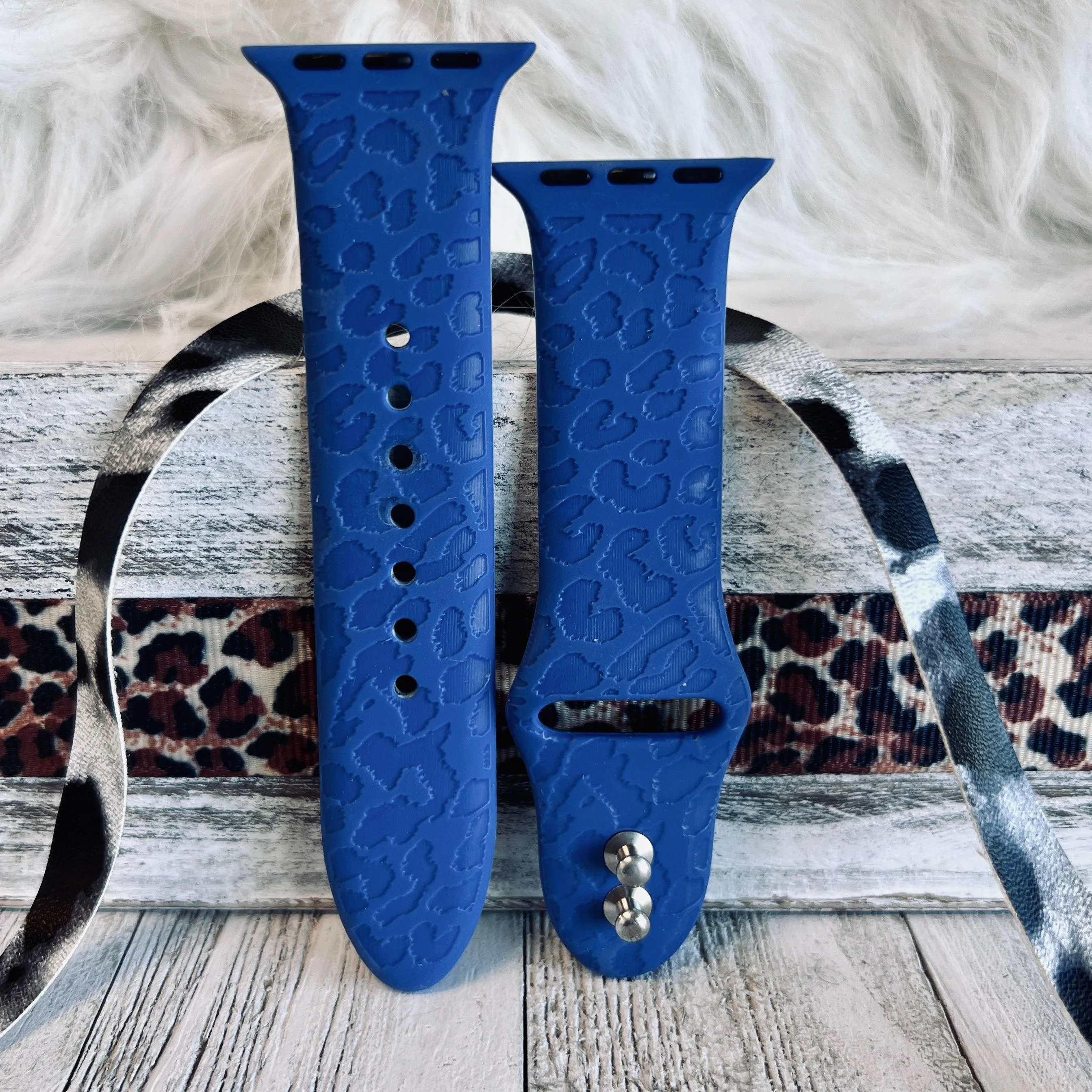 Engraved Blue Leopard Silicone Band For Apple Watch