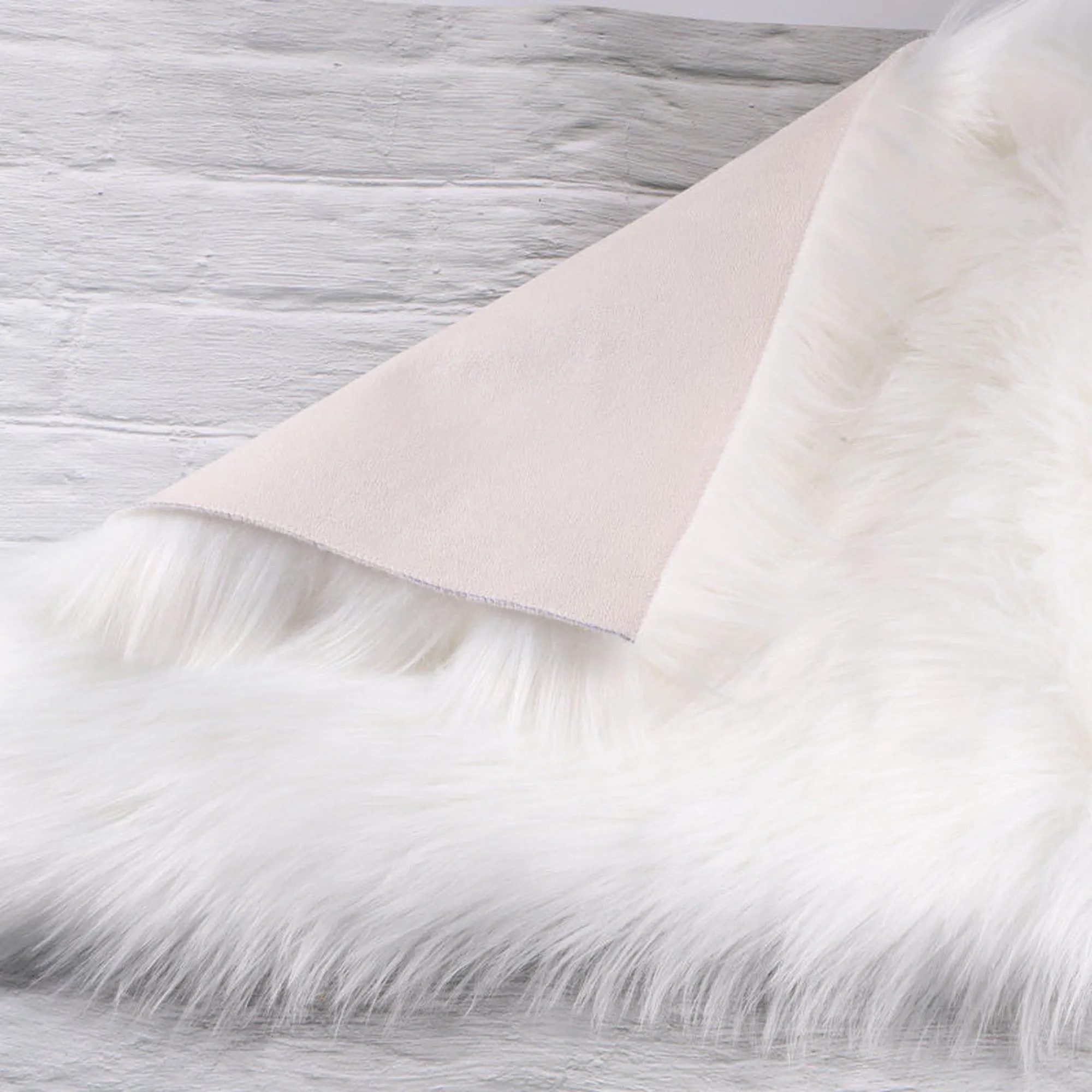 【即納品】fake fur  photo item ホワイト　LVS185FW