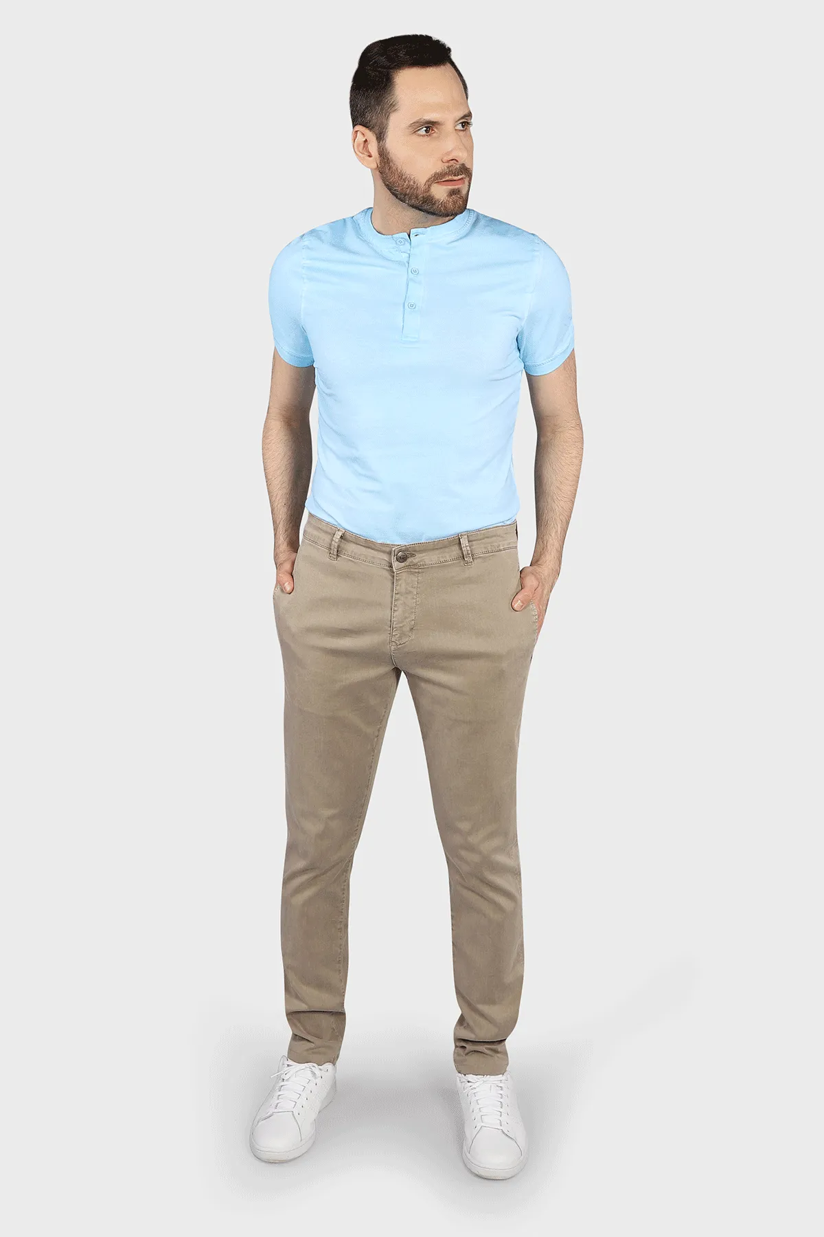 Flat Front Stretch Pants in Oatmeal