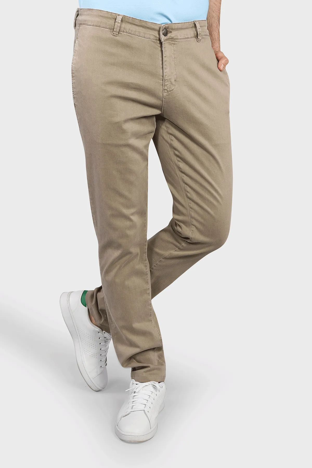 Flat Front Stretch Pants in Oatmeal