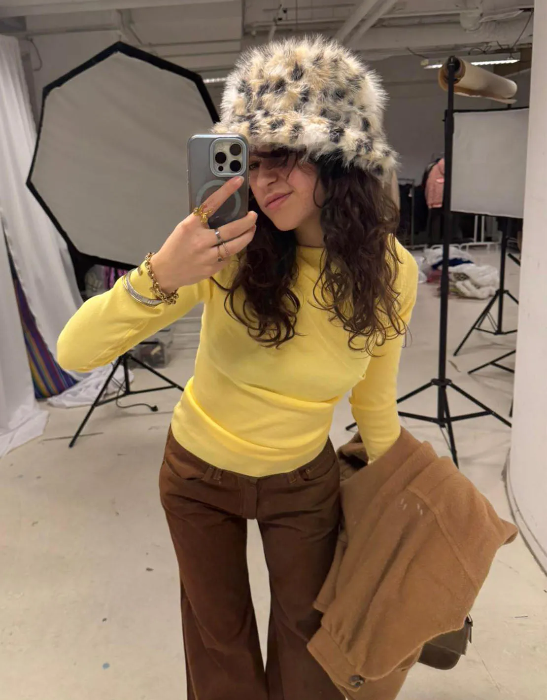 Fluffy faux fur leopard print bucket hat