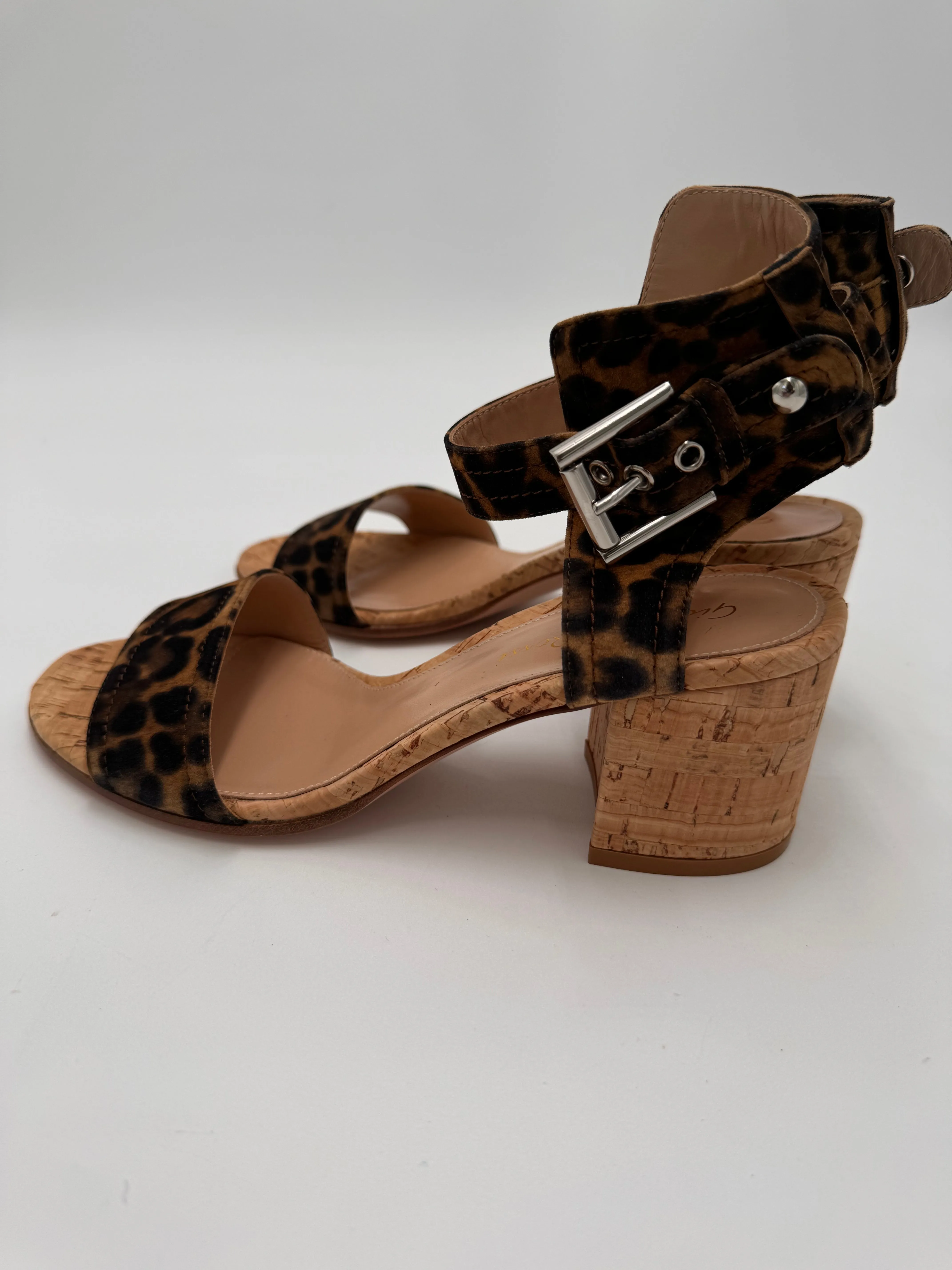 GIANVITO ROSSI Exclusive Cork Sandal size 37 (US 7)