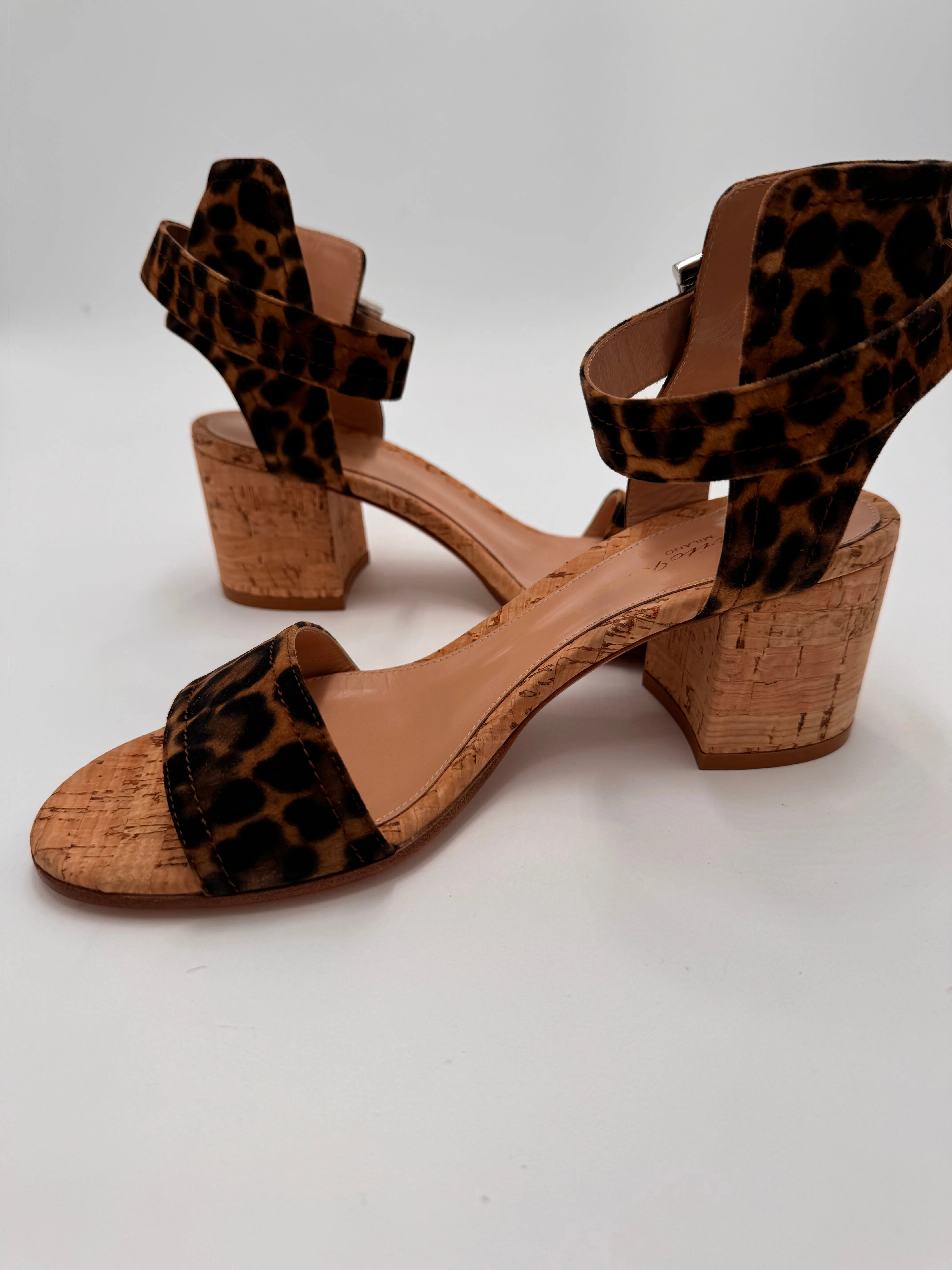 GIANVITO ROSSI Exclusive Cork Sandal size 37 (US 7)