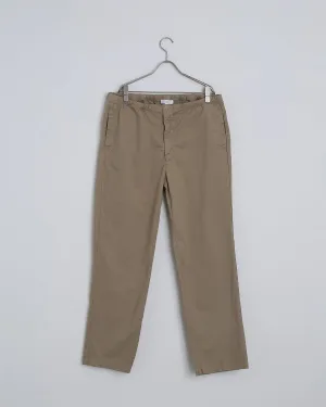 Lazy Chino in Khaki