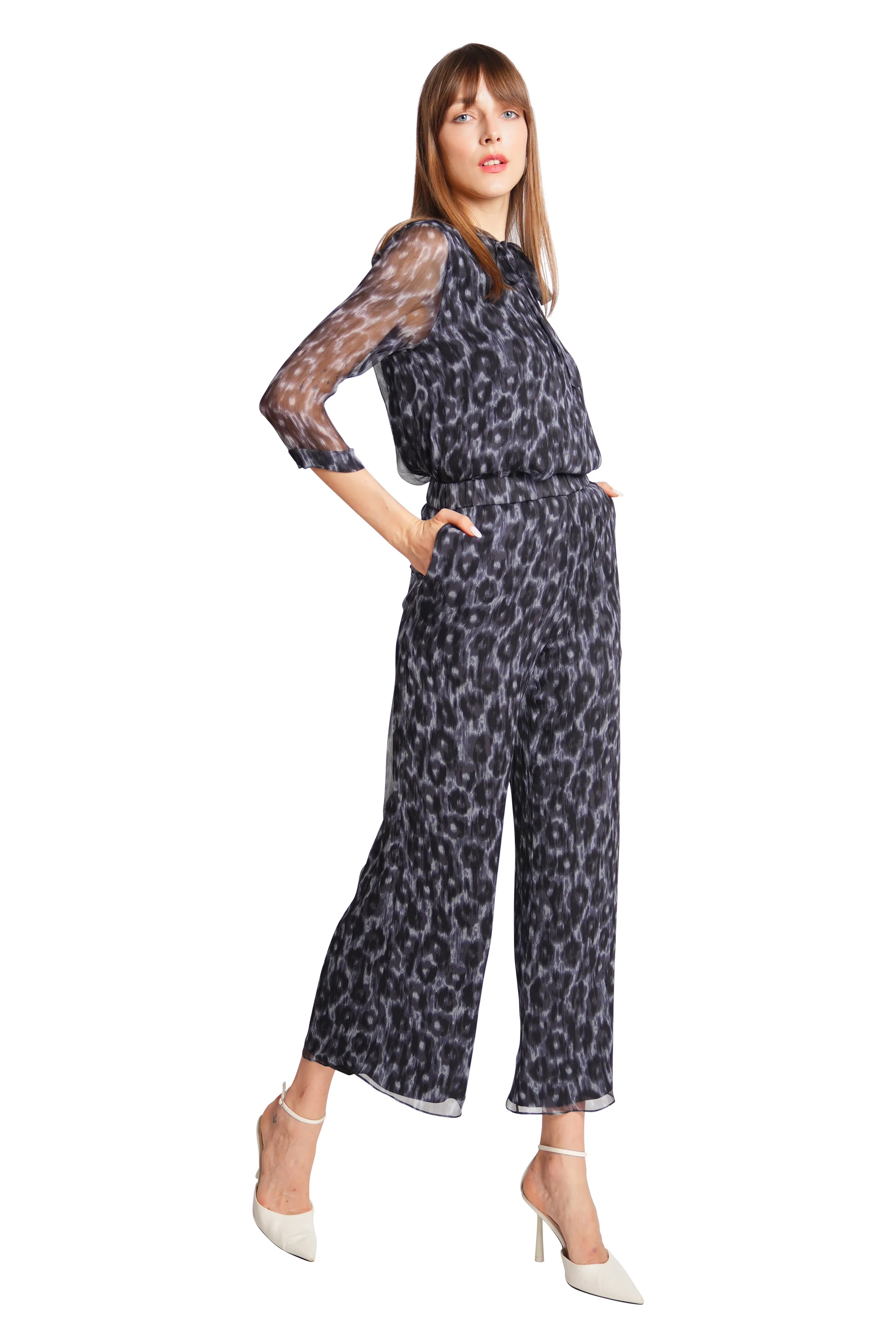 Liz Mid-Sleeves Top