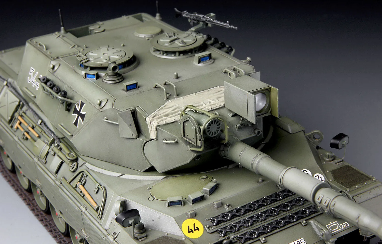 Meng TS-007 German Main Battle Tank Leopard 1 A3/A4 1/35 Model Kit