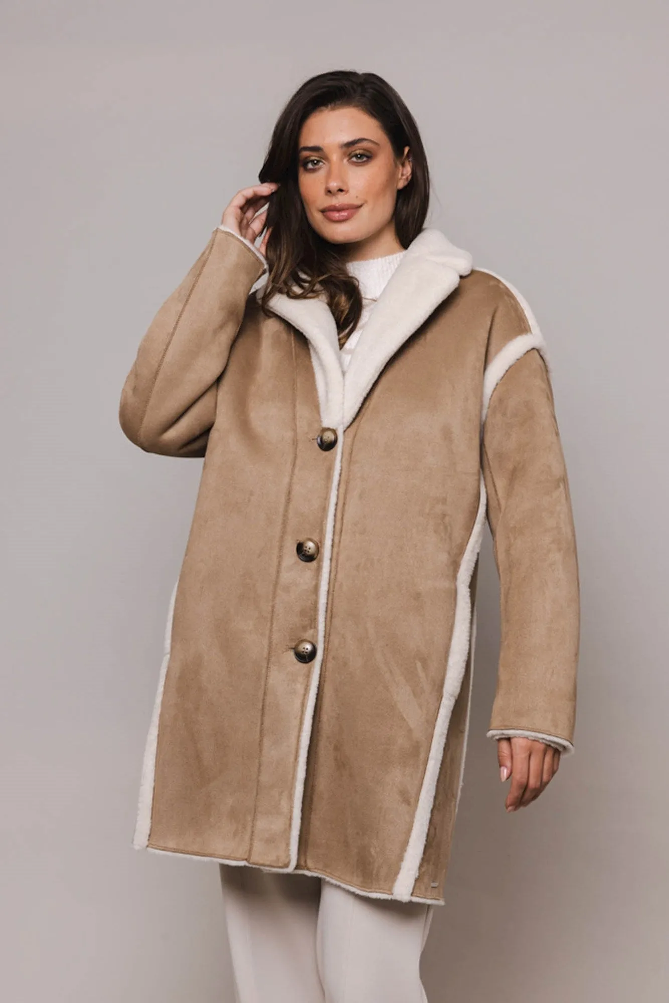RINO & PELLE Janneke Faux Shearling Coat in Cookie