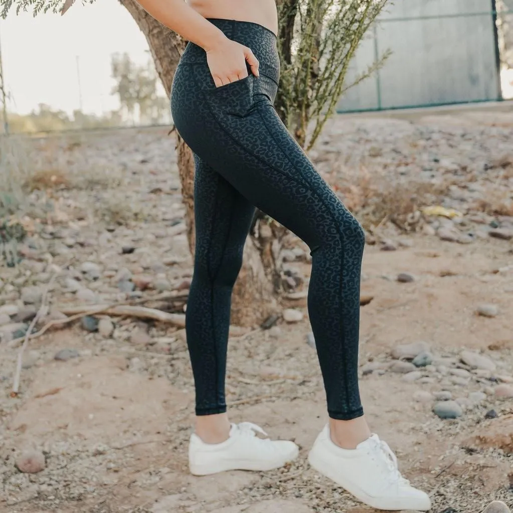 Shakti Lux Pants - Black Leopard