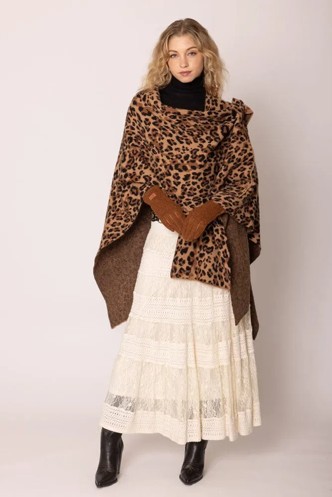 WCR420045 Leopard Knit Ruana With Shoulder strap