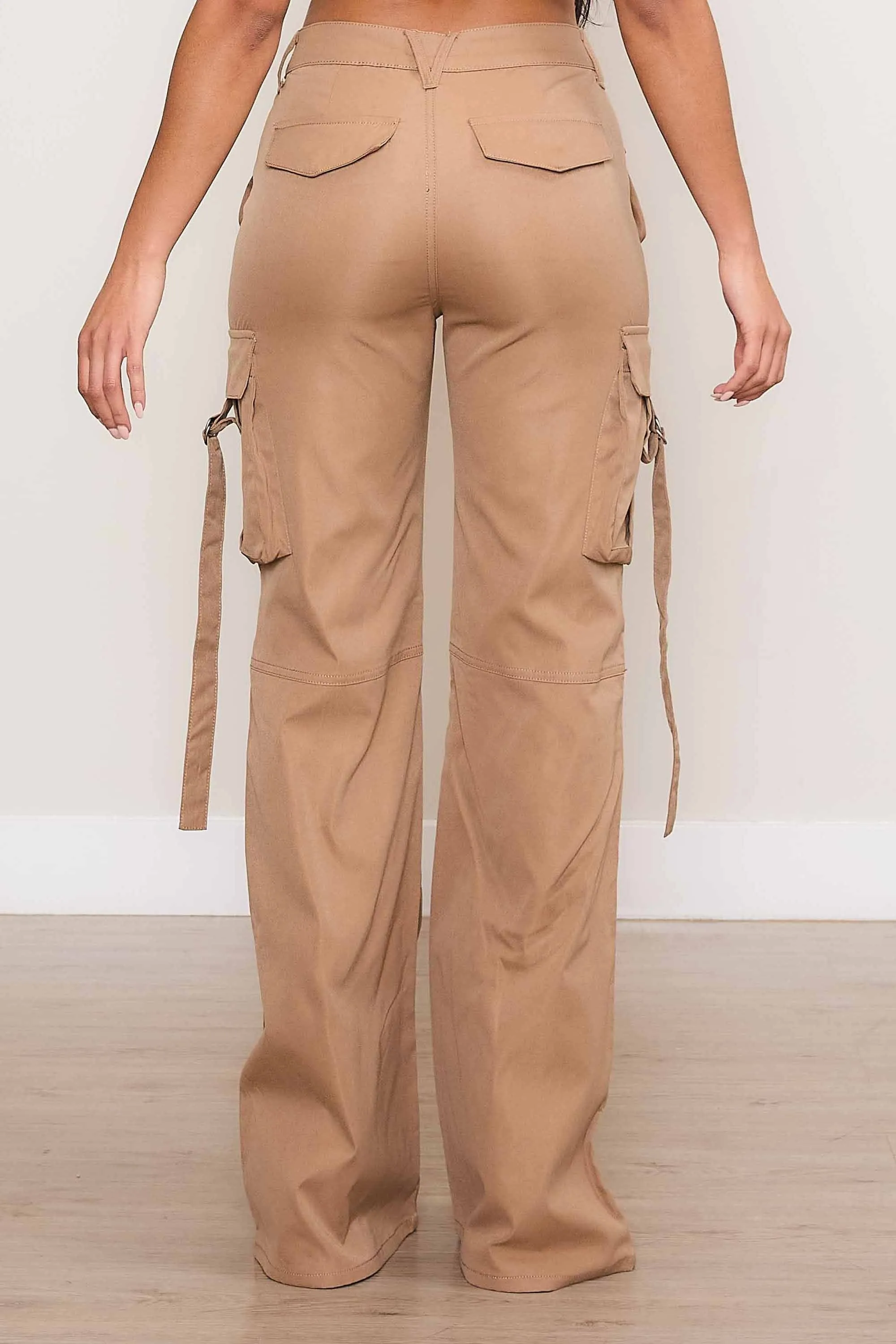 Women's Mid Rise Cargo Pants